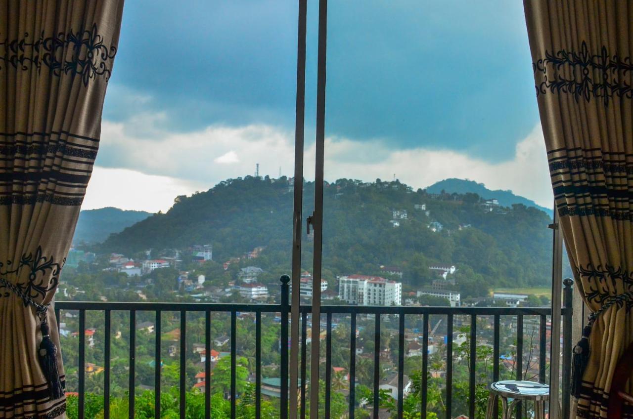 Angel Tower Bed and Breakfast Kandy Esterno foto
