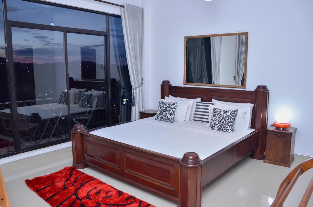 Angel Tower Bed and Breakfast Kandy Esterno foto