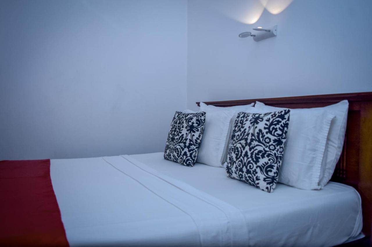 Angel Tower Bed and Breakfast Kandy Esterno foto